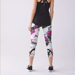 Lululemon Inspire II tight Sz 4